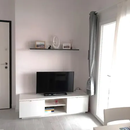 Affittimoderni - Cste07 Apartment *